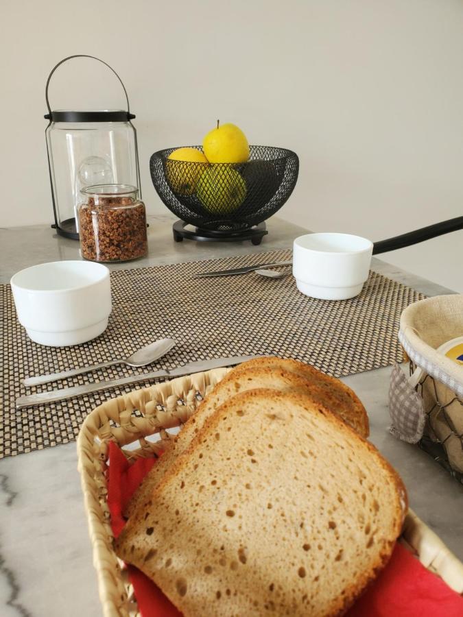 Charmant Studio Moderne Avec Exterieur "Dormir En Provence" 方特维雷 外观 照片
